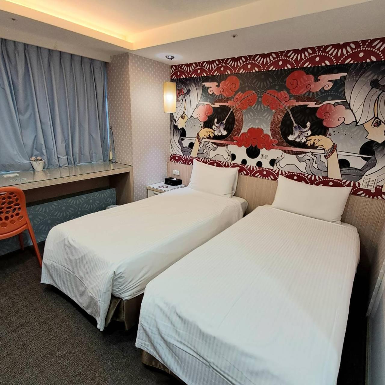 Morwing Hotel Fuzhong Taipei Esterno foto